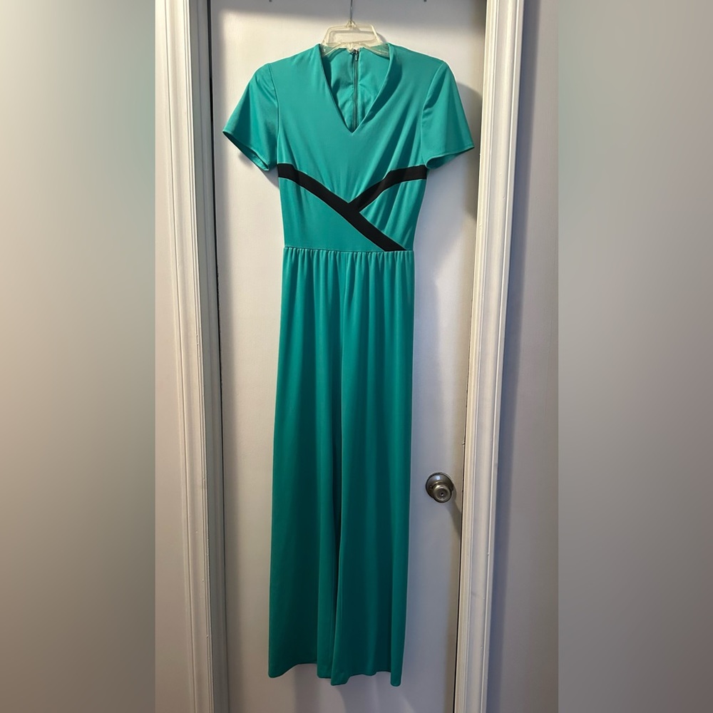 Beautiful Green Vintage Jumper